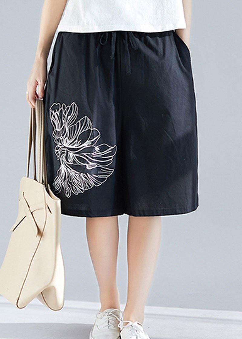 plus size women black cotton blended embroidery shorts